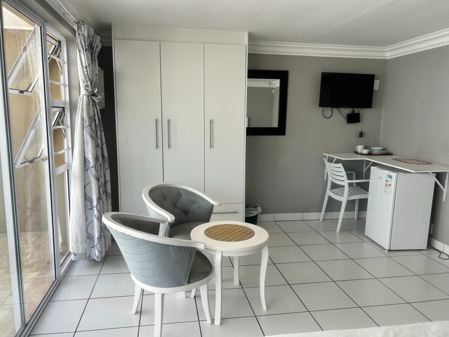 7 Bedroom Property for Sale in Quigney Eastern Cape